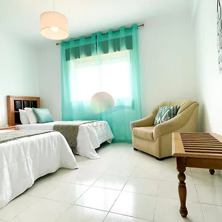 Ricardo By Sunny Deluxe