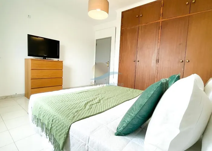 Ricardo By Sunny Deluxe *