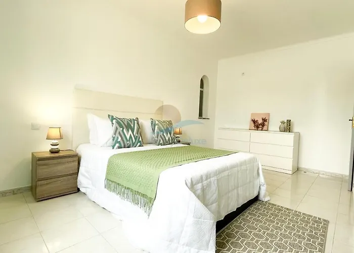 Villa Ricardo By Sunny Deluxe *