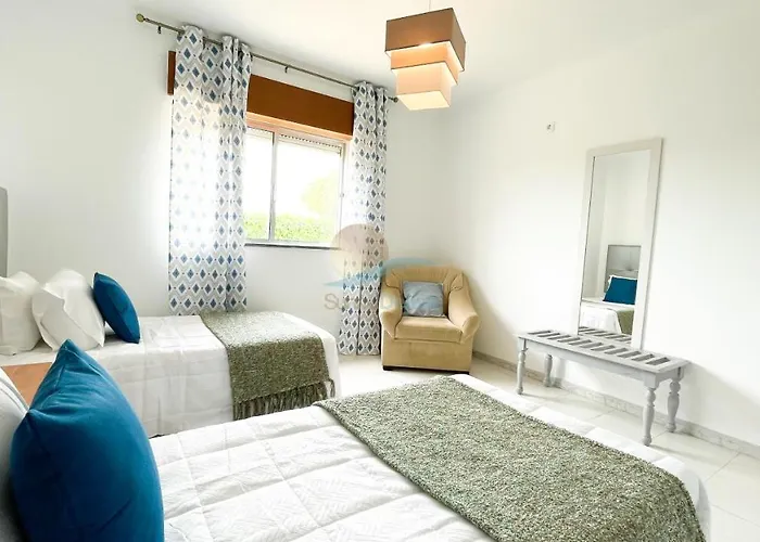 Ricardo By Sunny Deluxe 阿尔布费拉